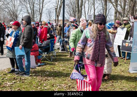 Dynamic crowd shot at No Kings protest, Ludington Michigan, 28 March 2026. Jeffrey Wickett/Alamy Live News
